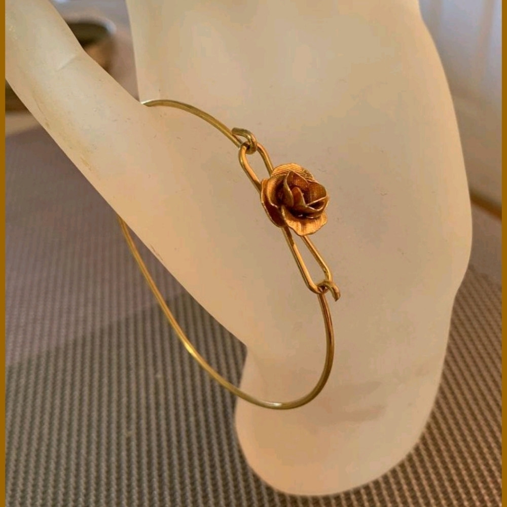 Rose Bracelet